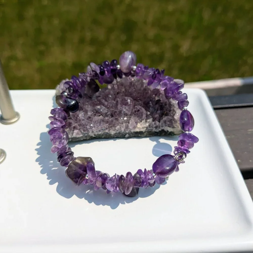 Natural Purple Amethyst Crystal Gemstone Bracelet - Picture 4 of 14